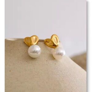 Gold and Pearl Stud Earrings